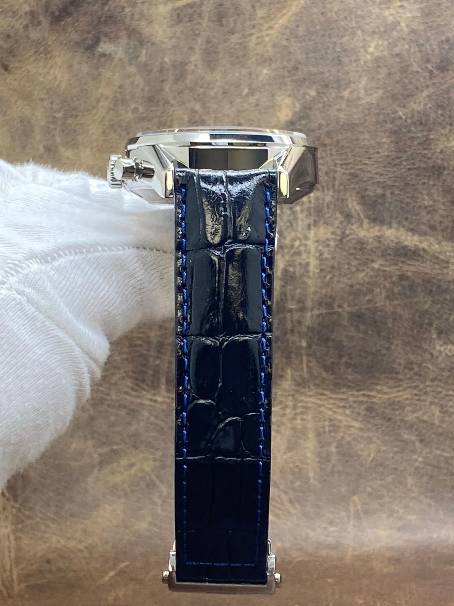 TAG Heuer Carrera Chronograph 41mm Cal. 16 CBK2112 Blue Dial Automatic Men's Watch