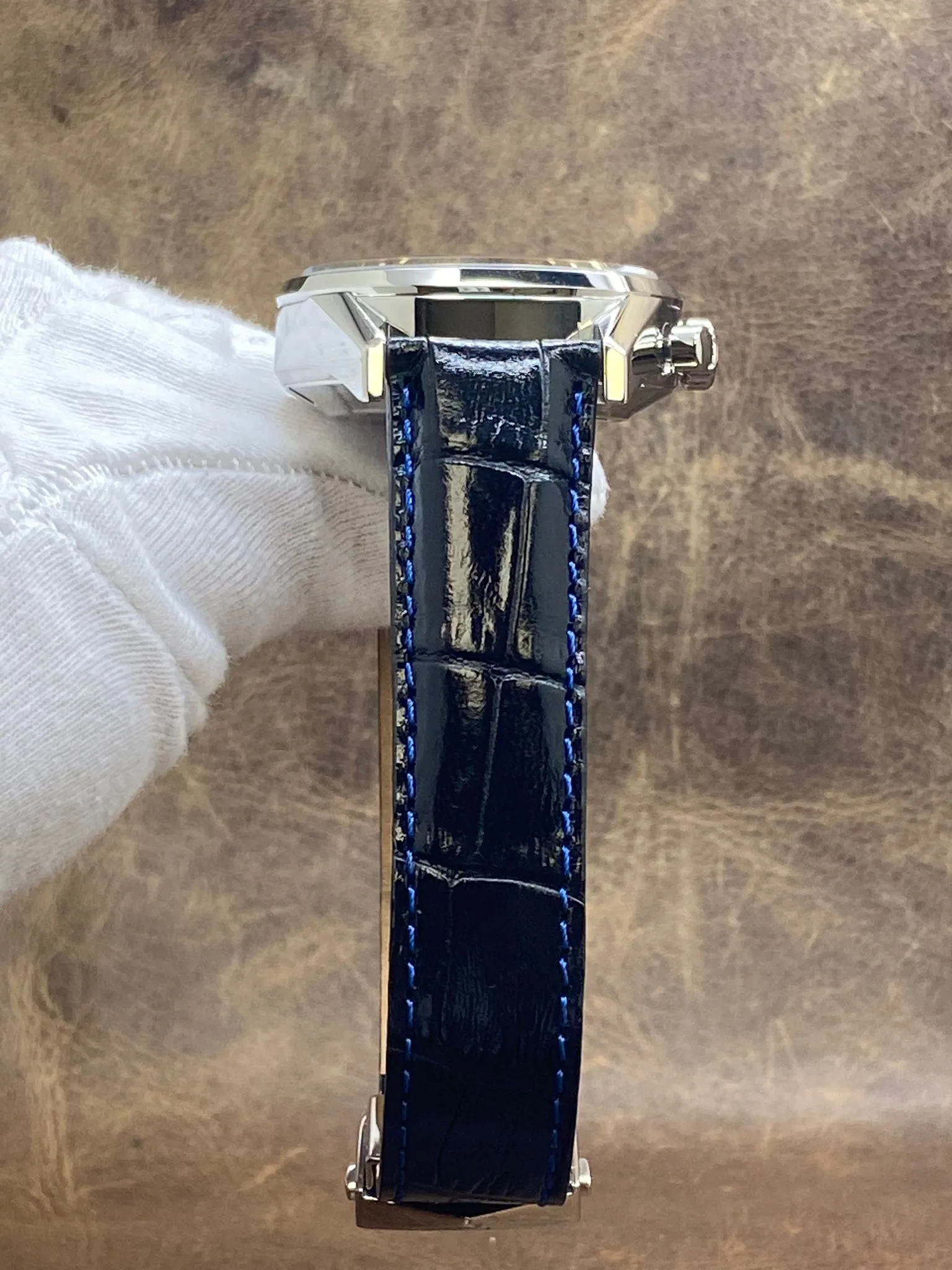 TAG Heuer Carrera Chronograph 41mm Cal. 16 CBK2112 Blue Dial Automatic Men's Watch