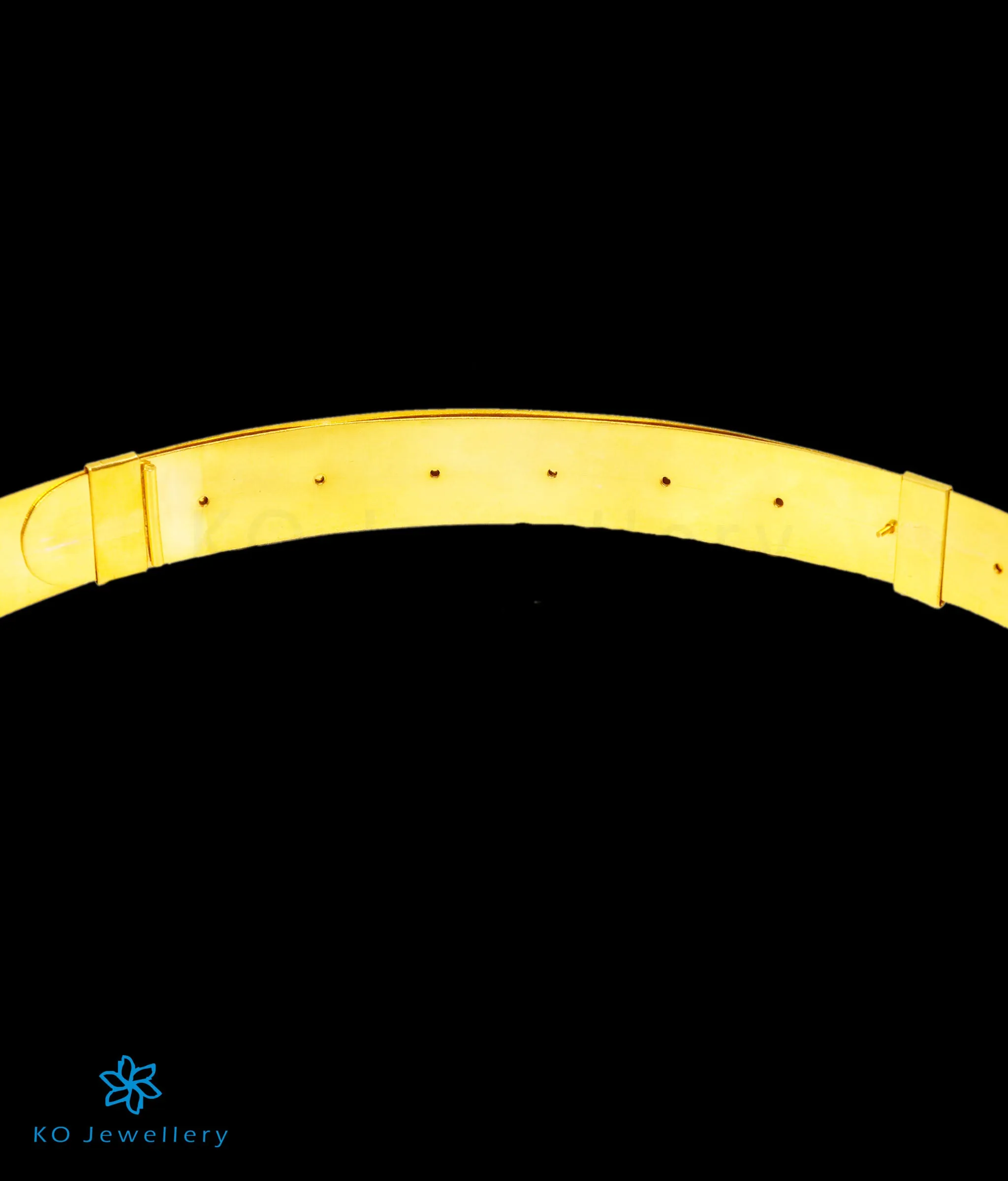 The Harita Silver Oddiyanam Waist belt