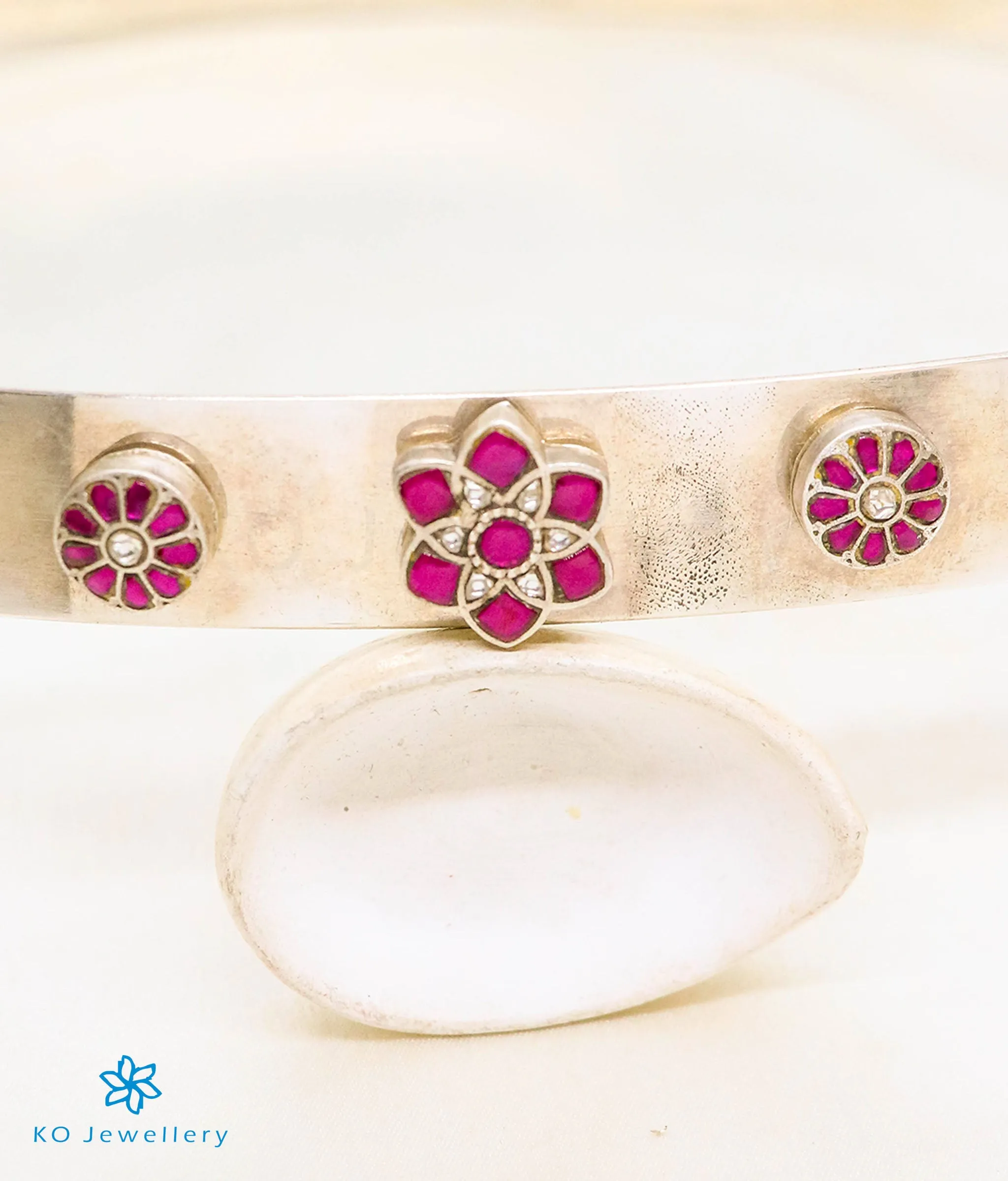 The Vidisha Silver Kundan Waist belt