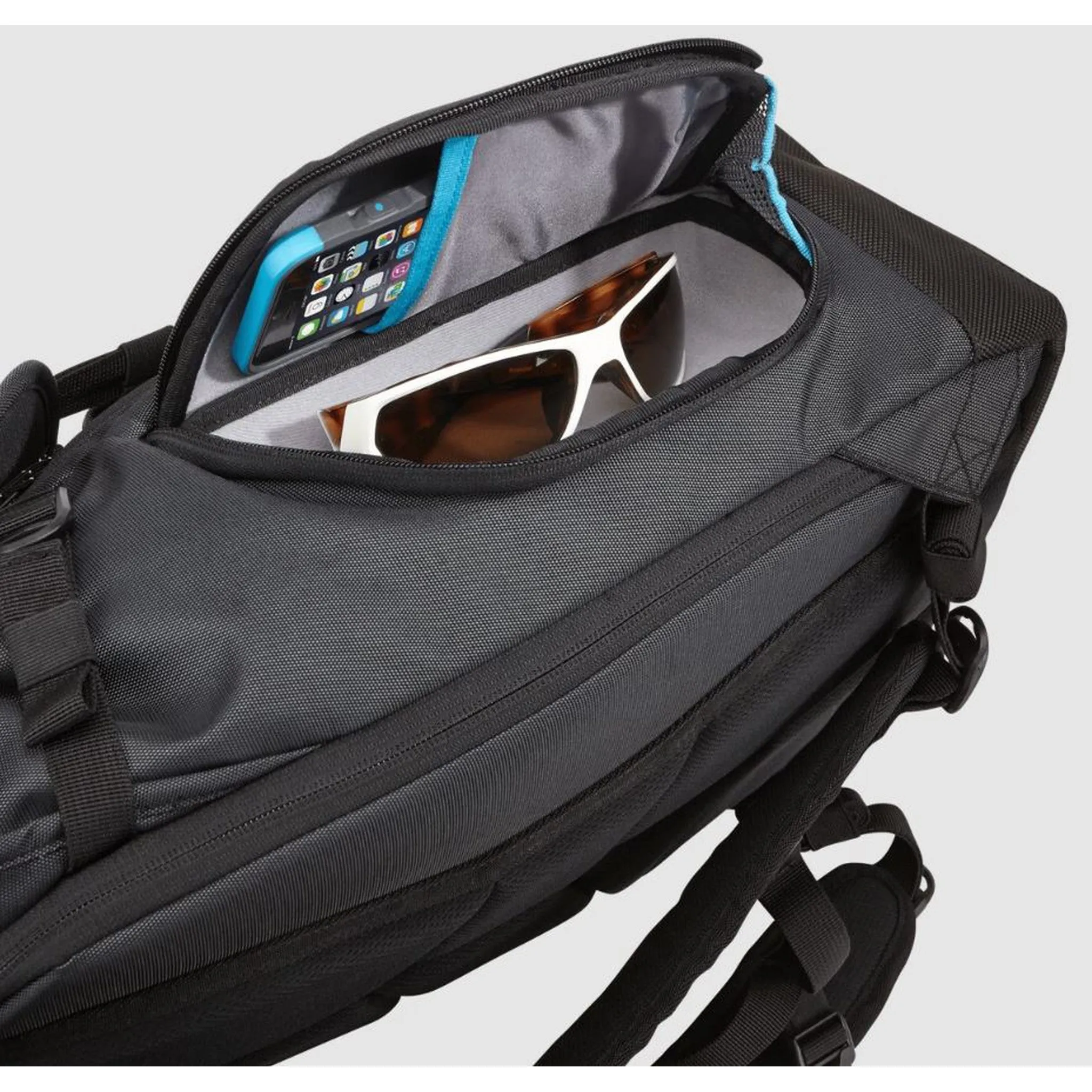 Thule Luggage Subterra Backpack 25L