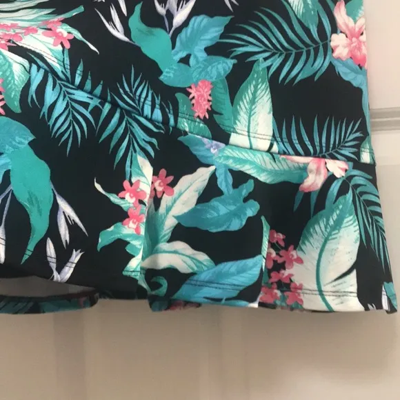 Tommy Bahama Tennis/Golf/Pickleball Skort, NWT!