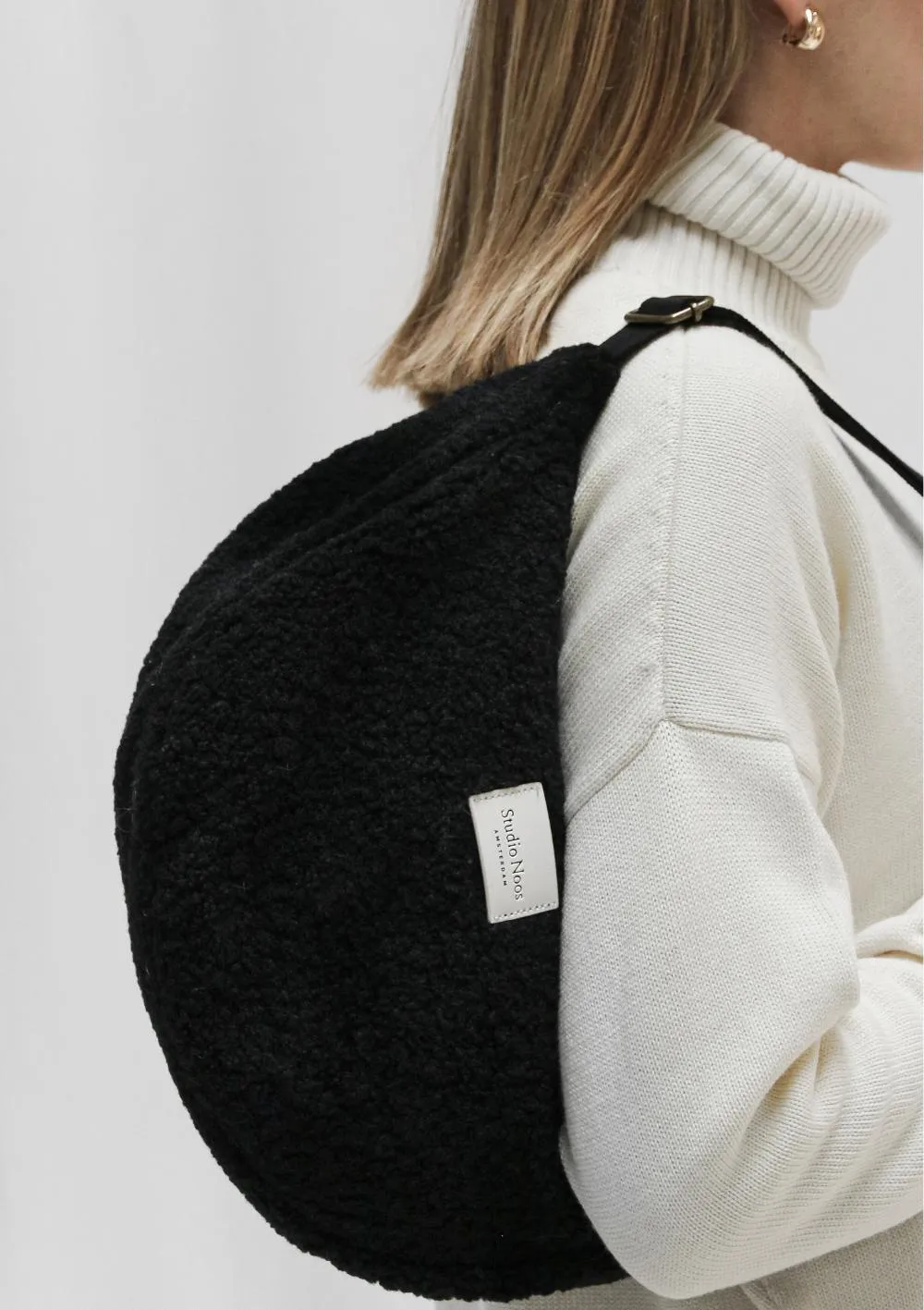 Umhängetasche 'Teddy Adult Fanny Pack' Black