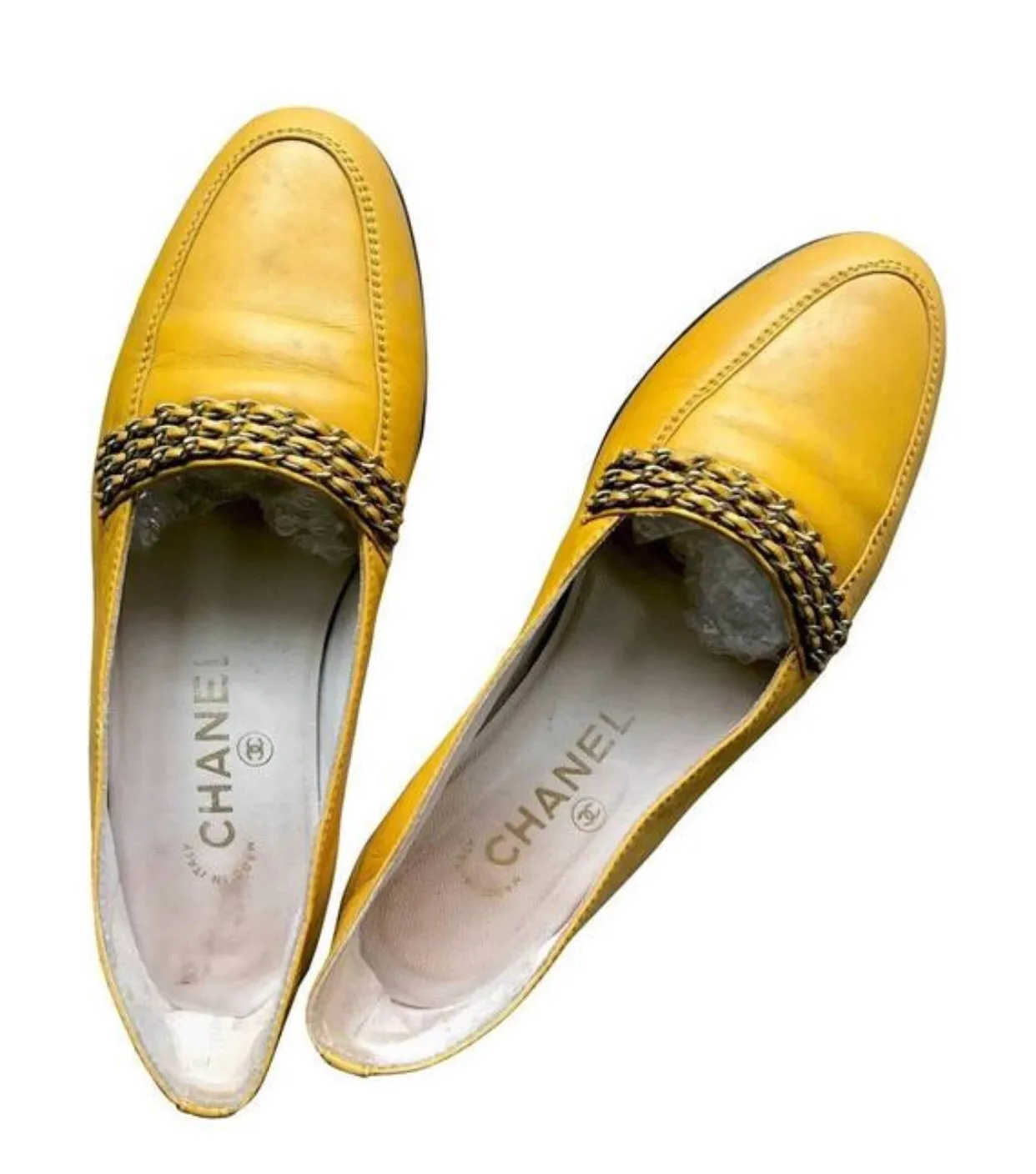 Vintage CHANEL yellow calfskin leather flat pump shoes with triple skinny chain belts. EU 36, US6-6.5
