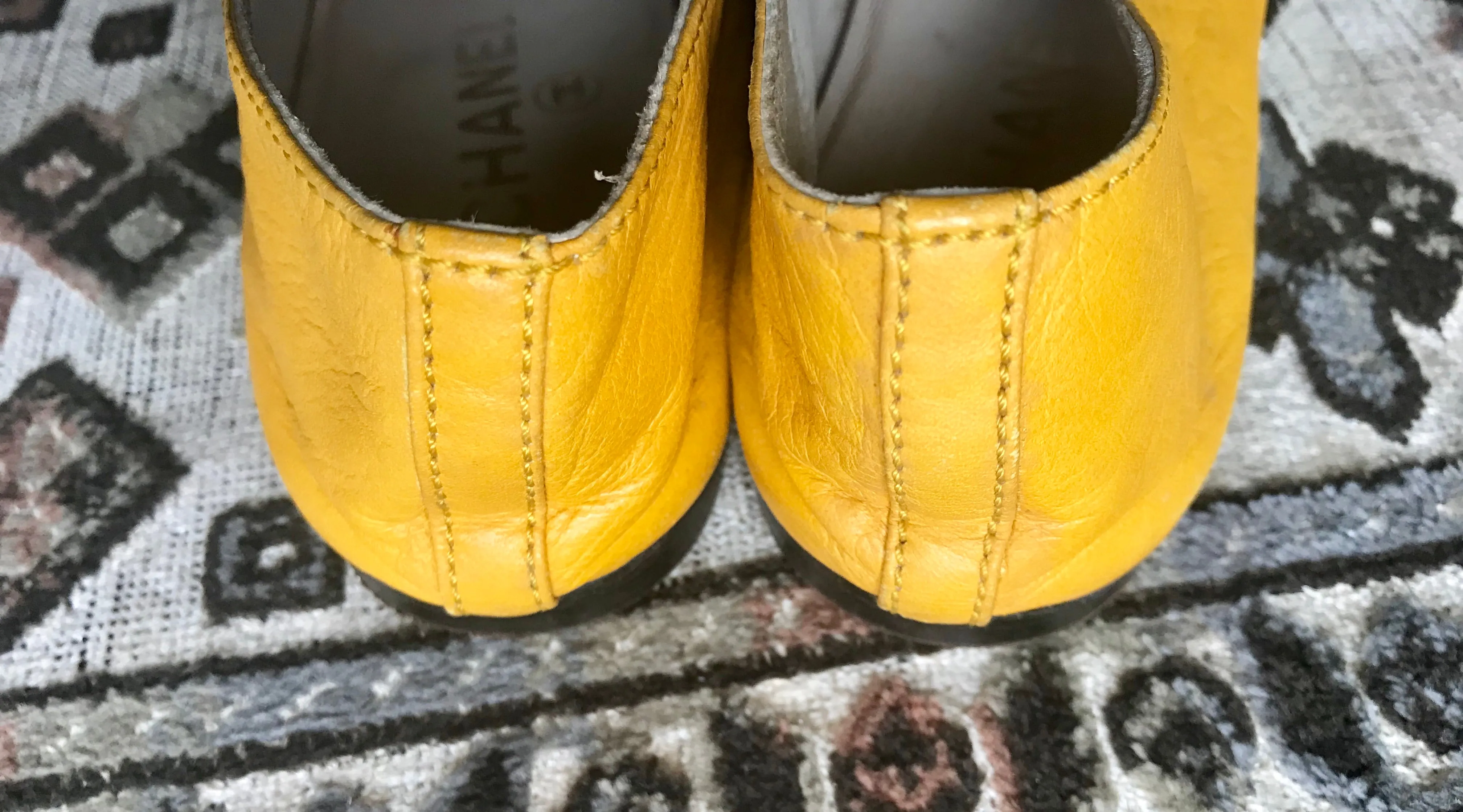 Vintage CHANEL yellow calfskin leather flat pump shoes with triple skinny chain belts. EU 36, US6-6.5