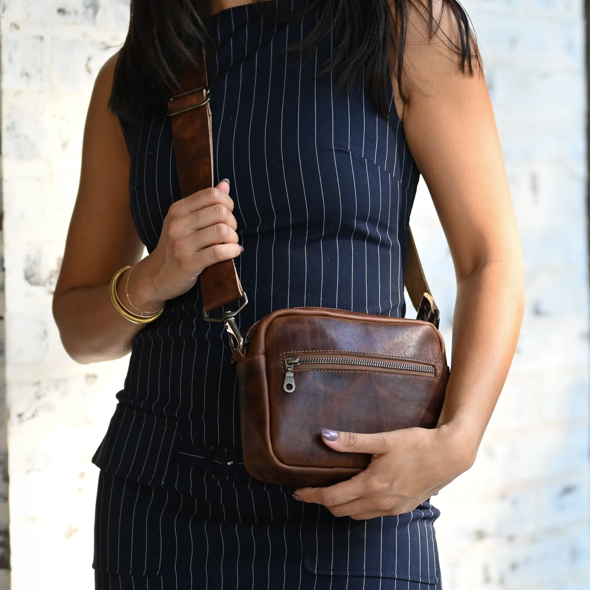 Whitney | Whiskey Distressed