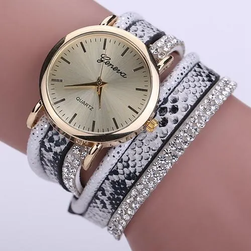 Women's Fashion Bracelet Watch In 8 Colors