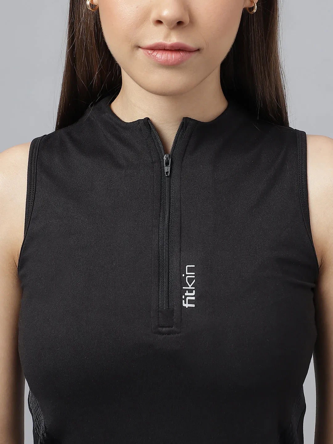 Women's front zipper sleeveless top