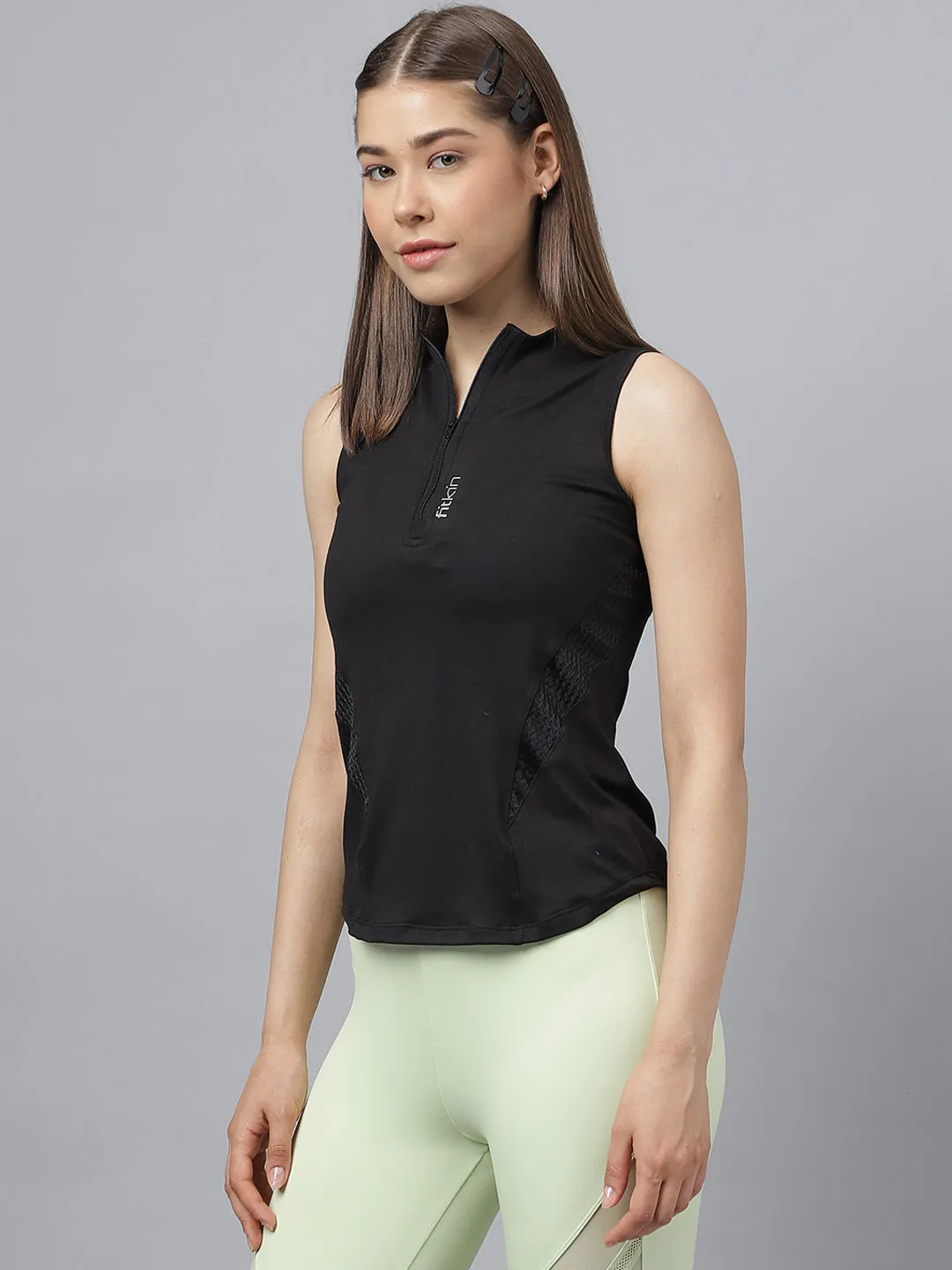 Women's front zipper sleeveless top