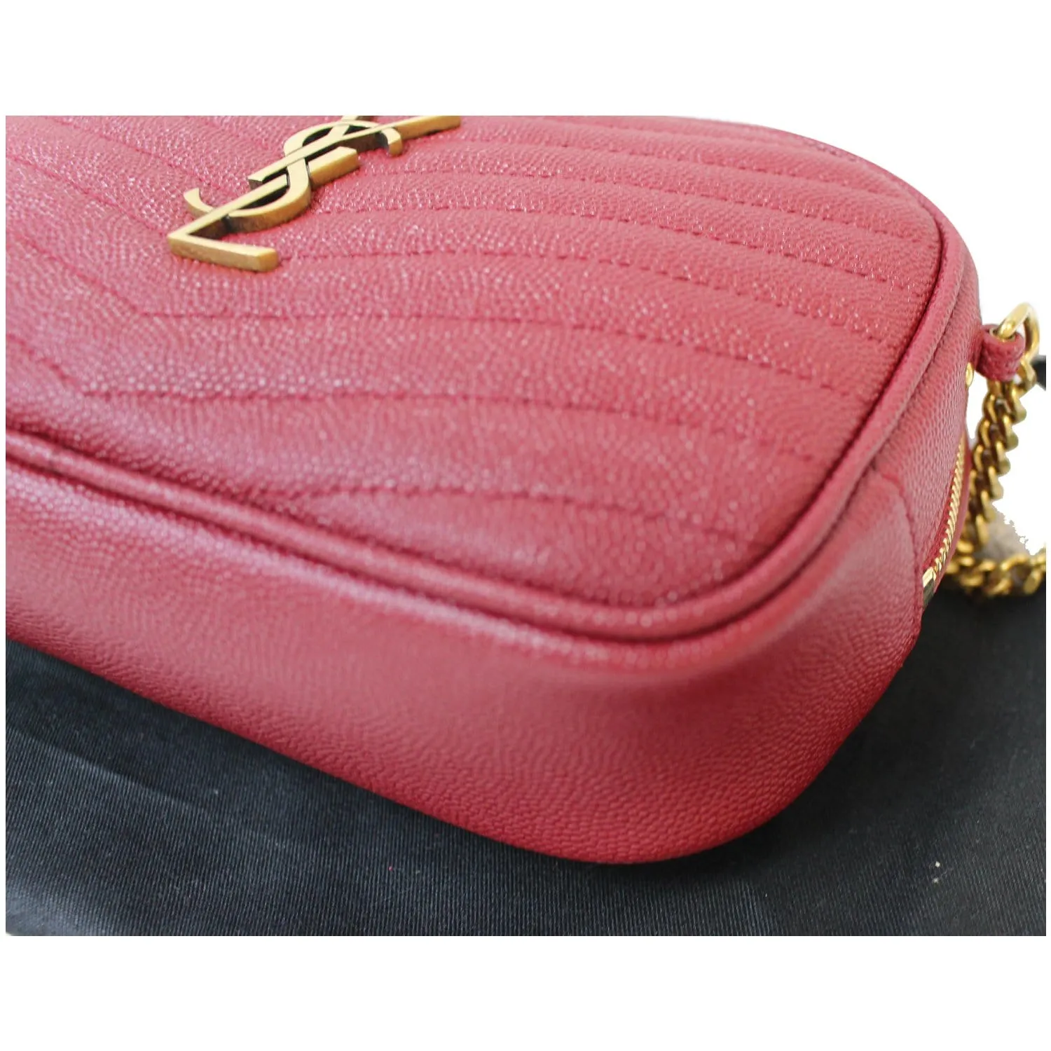 YVES SAINT LAURENT Mini Lou Grain De Poudre Camera Bag Red